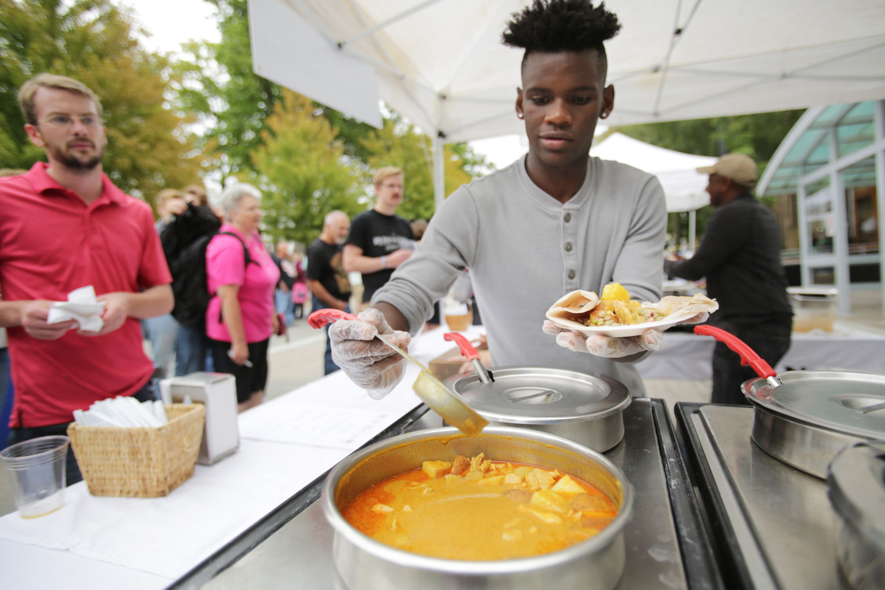 01TasteofMadison0016AJA-09022017173131